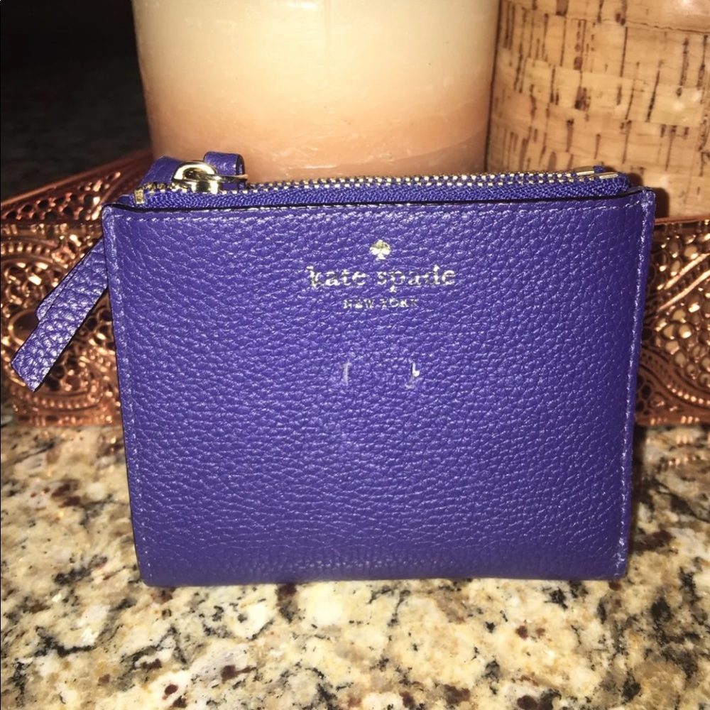 Kate Spade Mulberry wallet